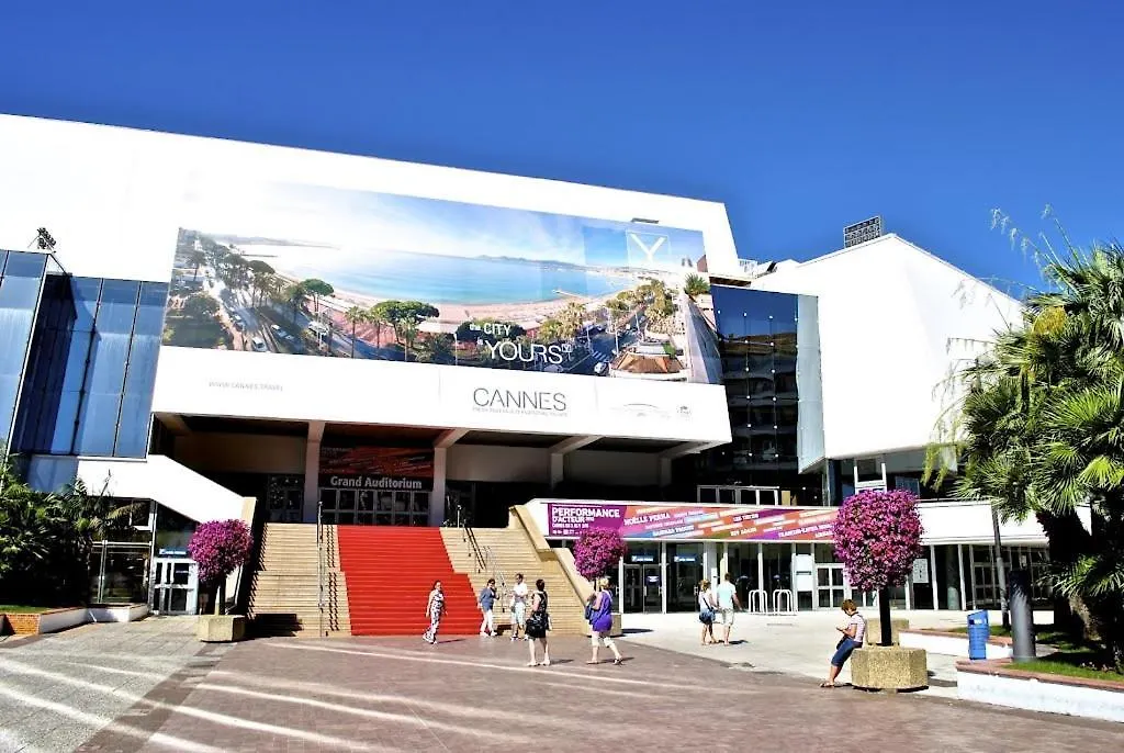Welcoming Apartment With Parking - Croisette Cannes