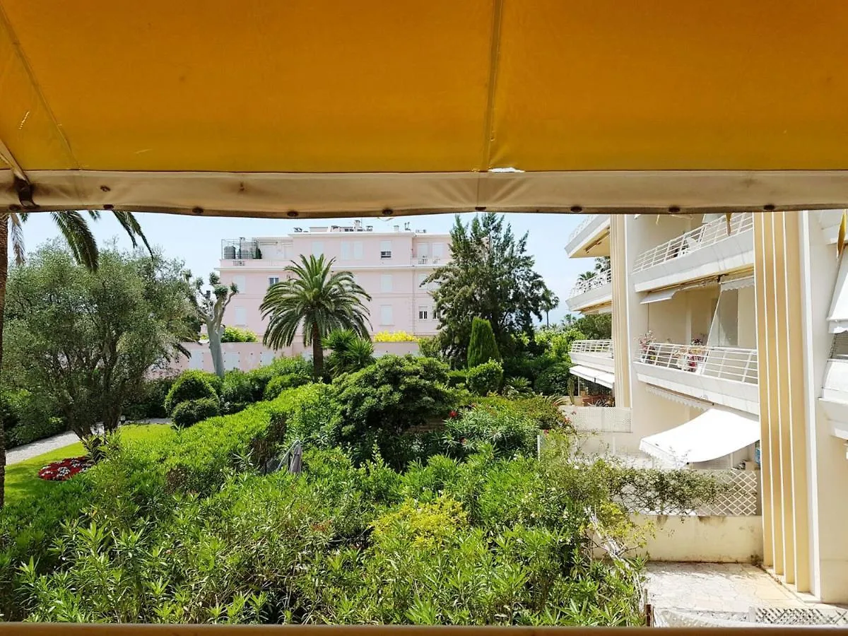 Appartement Cannes la Croisette, Baoli 4 beds, balcony,parking